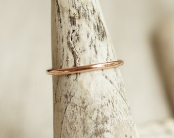 10k Gold Stacking Ring Thin Wedding Band, Hammered or Shiny