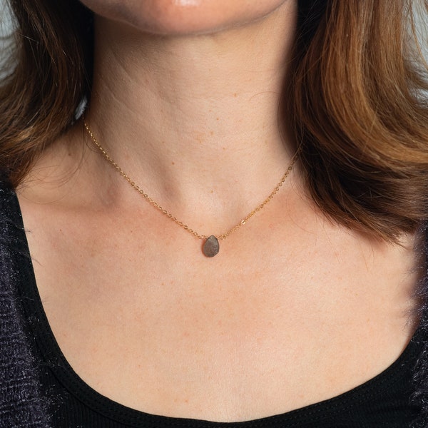 Labradorite Necklace, Natural Stone Necklace, Dainty Necklace, Small Stone Necklace, Delicate Tiny Stone Necklace, Crystal Necklace Pendant