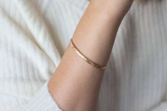Gold Filled Cuff Bracelet Plain Hammered Gold Bangle Bracelet Open Cuff Bangle Thin Gold Cuff Bracelet Gold Bangle Hawaiian Bangle Etsy Canada
