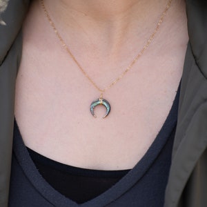 Abalone Crescent Moon Necklace Gold, Pearl Shell Necklace, Abalone Shell Necklace, Dainty Crescent Moon Pendant Necklace, Rose Gold, Silver