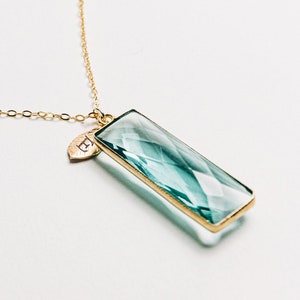アクアマリンの長方形ネックレス、3月の誕生石ネックレス、スターリングシルバーまたは18Kゴールド、パーソナライズネックレス、ブライズメイドギフト、ママネックレス