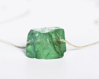 Green Fluorite Necklace, Natural Green Fluorite Layering Necklace, Raw Boho Necklace, Healing Crystal Necklace, Birthday Gift