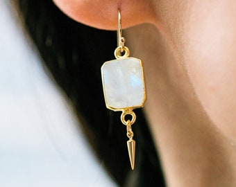 Boucles d'oreilles Moonstone Gemstone Slice, Boucles d'oreilles Moonstone Birthstone, Boucles d'oreilles en pierre brute, Cadeau pour elle, Ensemble de bijoux en pierres précieuses naturelles