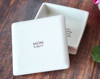 Mother of the Bride Gift or Mother of the Groom Gift, Mother of the Bride Gift - MOM Square Keepsake Box with Wedding Date