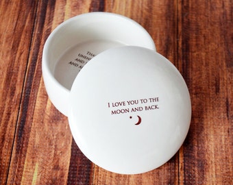 Mother of the Bride Gift, Mom Wedding Gift, Mom Gift Idea, Mom Gift - Keepsake Box - I Love You To The Moon And Back