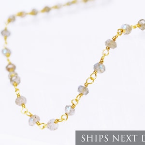 Delicate Beaded Labradorite Necklace, Labradorite Beaded Choker, Mother&#39;s Day Gift, Labradorite Jewelry, Gift for Mom