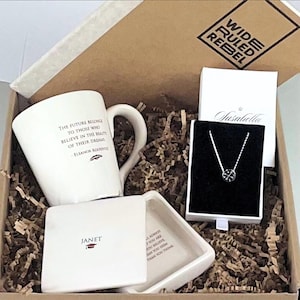 Abschluss-Geschenkbox - Eine Reise der Inspiration, Personalisiert, College- oder Abitur-Abschlussgeschenk, Inspirationszitat, Kompass, Schmuck