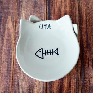 Personalized Cat Bowl, Custom Cat Dish, Cat Gift, Kitten Bowl, Kitten Gift, Personalized Cat Food Dish 1, with Fish