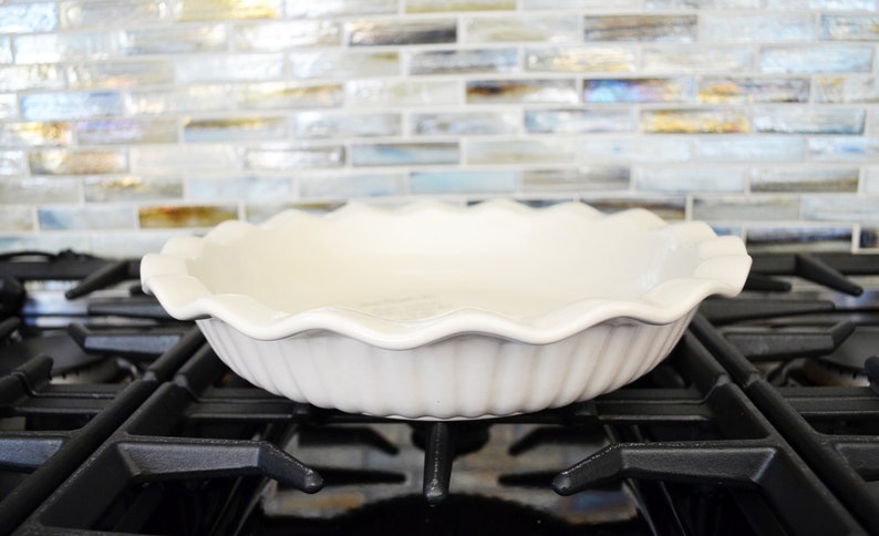 Gift for Mom, Pie Plate with Handwritten Recipe, Personalized Recipe Pie Dish, Dad, Grandma, or Grandpa, For a Cook