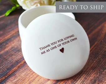 Stepmother Mother's Day Gift, Stepmom Gift, Gift for Stepmother -READY TO SHIP-Round Keepsake Box-Thank you for loving me as one of your own