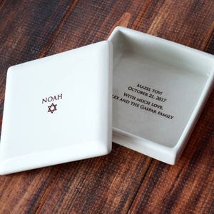 This lovely personalized square keepsake box would be a perfect Bar Mitzvah or Bat Mitzvah gift.