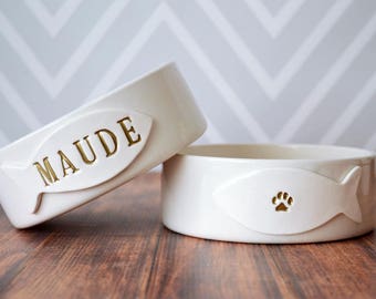 Personalized Cat Bowl, Custom Cat Dish, Cat Gift -  Small/Medium Size - With Name and Paw Print - Ceramic