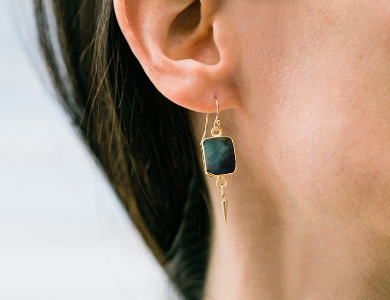 Natural Emerald Earrings, Gift for Her, Emerald Jewelry Set, Handmade Jewelry, Gemstone Dangle Earrings, Raw Emerald Pendant image 3