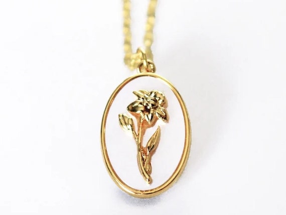 December Birth Flower Necklace – Wander + Lust Jewelry