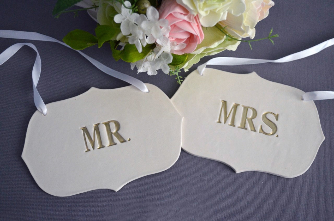 Handcrafted Mr. and Mrs. Ceramic Sign Set, Perfect for Wedding Decor and Photos