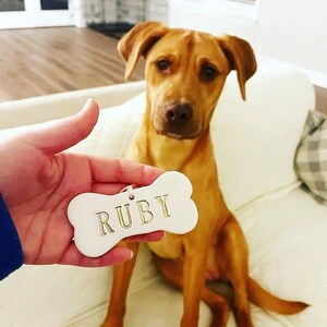 Personlig julgransprydnad med hundben, julklapp bild 5