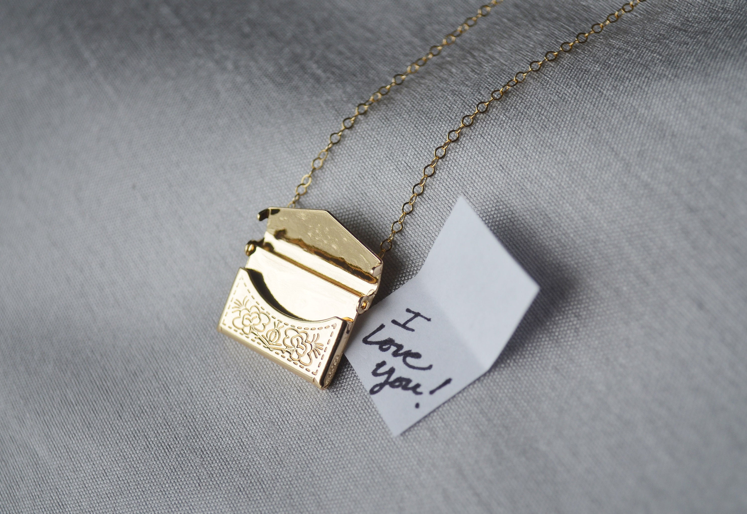 Vletter Locket Envelope Locket Necklace, Letter Locket, Gift for Her, Gift for Mom ...
