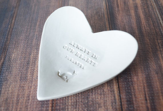 Cat Sympathy Gift, Pet Sympathy Gift, Pet Memorial Gift, Loss of Pet Gift  - Always in our Hearts - With Pet's Name - Heart Shaped Bowl