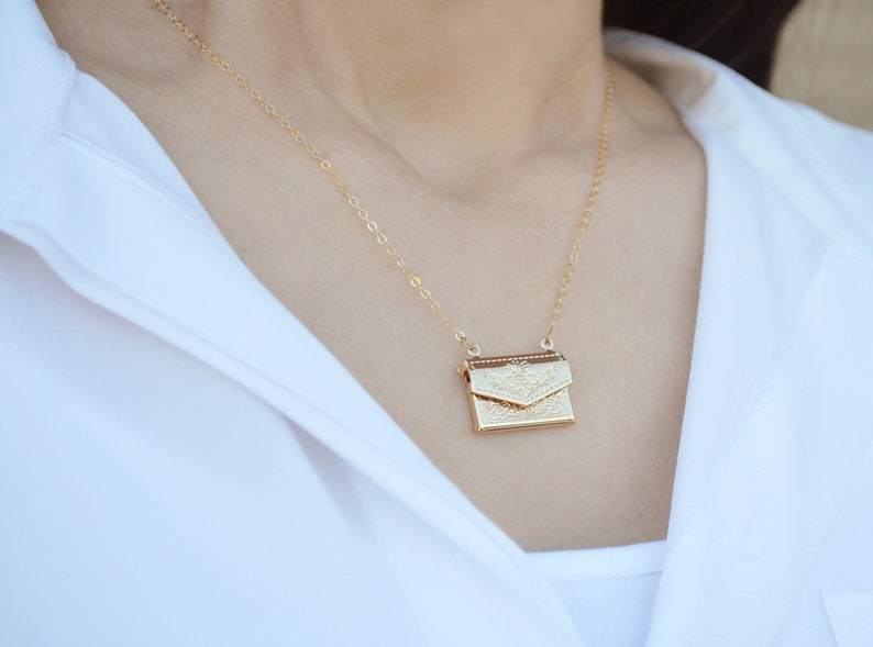 Envelope Locket Necklace, Letter Locket, Gift for Her, Gift for Mom, Mom Necklace, Gold Locket image 3