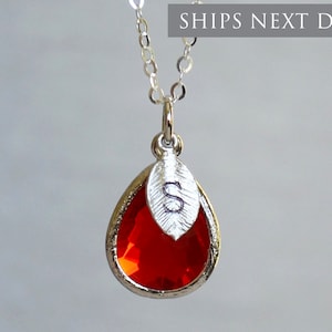 Personalisierte Granat Halskette, Januar Teardrop Birthstone Halskette, Brautjungfer Halskette, Benutzerdefinierte Initial Halskette, Geschenk für Sie