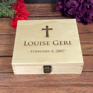 Baptism Keepsake Wood Box, Personalized, Baptism Gift, Custom Engraved, Confirmation or Holy Communion Present