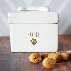 Personalized Dog Treat Jar, Dog Treat Container, Dog Gift With Name in Gold or Silver image 2