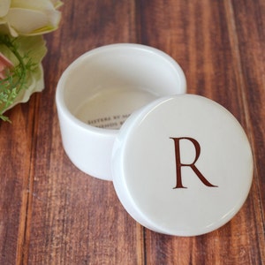 Bridesmaid Gift, Sister in Law Gift, Sister Gift Idea, Bridal Party Gift, Maid of Honor Gift, Matron of Honor Gift  - Round Keepsake Box