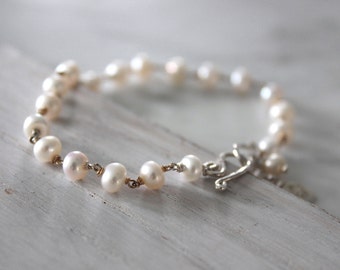 White Pearl  Bracelet with Silver Charm- Silver Disk Charm-Fresh Water Pearl Jewelry - Hand Wire Wrapped