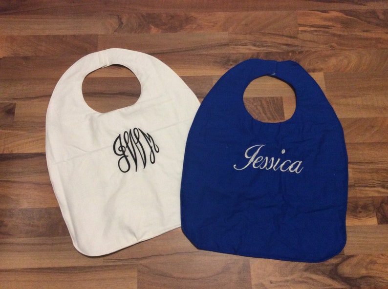 Monogrammierte Lätzchen für Erwachsene Personalisierte Lätzchen für Erwachsene Personalisierte Lätzchen für Erwachsene Personalisierte spezielle Bedürfnisse Bib Erwachsene Kleidung Schutz Urlaub Erwachsene Lätzchen Urlaub Lätzchen Gag Geschenk Bild 3