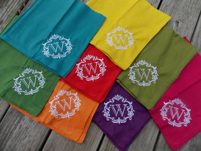 Damask Monogrammed Cloth Napkins Personalized Cloth Napkins Etsy