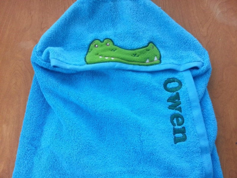 Download Alligator Personalized Hooded Towel Alligator Nursery | Etsy