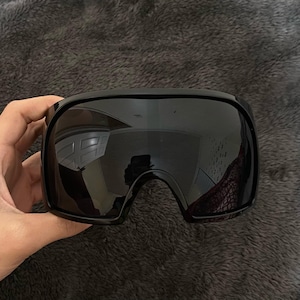 Oversized Black Shield Sunglasses Y2K Futuristic Wrap Around Visor Glasses Cyber Rave Unisex