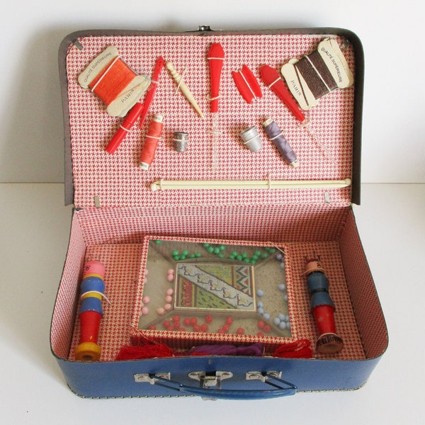 Antique french sewing suitcase for children 1940s, Cardboard, Vintage spool knitter Tricotin toy, France, Boite couture Valise jouet