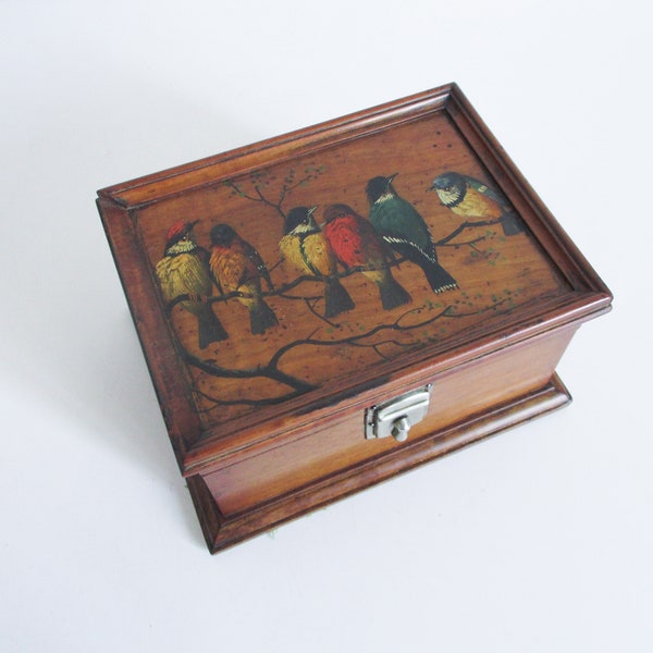 Antique vintage French wooden box, Hand painted, Birds decor 1930s, Boite bois peinture oiseaux