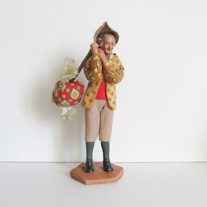 Vintage french Santon Provence Old man, signed Claire Ferriol 1960s, Antique terracotta Statue figurine, South France