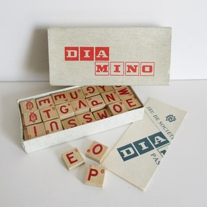 Vintage french parlour game DIAMINO, 1960s, Antique wooden toy, France Paris, Jeu de société ancien