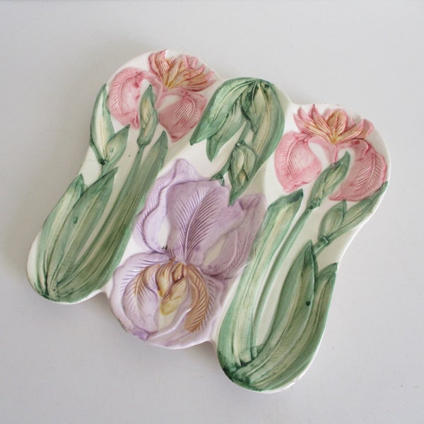 Antique french majolica flowers plate 1930s, Vintage spoon dish, Assiette cuillère barbotine fleurs