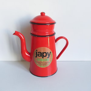 Antique french JAPY red enamel coffee pot,1950s, Enamelware, Vintage home decor, Rustic kitchen, Cafetiere émaillée rouge