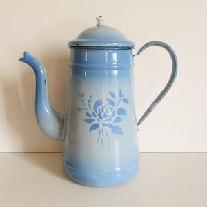 Antique french blue enamel coffee pot, 1930s, Enamelware, Vintage home decor, Rustic kitchen, Cafetiere émaillée bleue