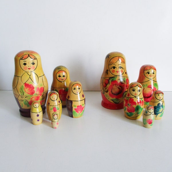2 ensembles vintage de poupées russes Matrioshka des années 1950-60, Poupées oeuf, Jouets gigognes, Poupées russes, Jeu rétro pour enfants Décoration d'intérieur