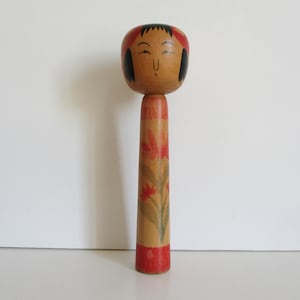 Vintage wooden Kokeshi 1950s Signed, Japanese Nesting Doll Japan Poupée bois japonaise Antique Japan