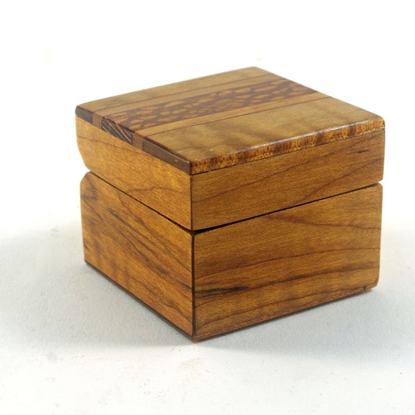 Handmade Exotic Wood Ring Box --Roasted Maple With Lacewood, Cherry & Bubinga Accents(RB5816 )