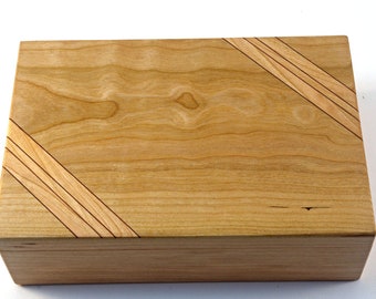 Handmade Exotic Wood Keepsake Box --  Cherry With Bubinga Accents (KSB5998 )
