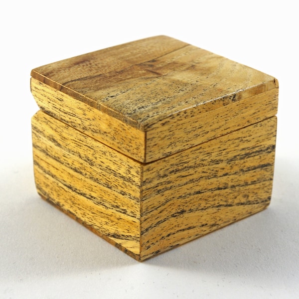 Handmade Exotic Wood Ring/Cufflink Box -- Spalted Maple  (RB4534)