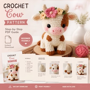 Puede incluir: Una guía en PDF de patrón de ganchillo de vaca que presenta un juguete de vaca de peluche color crema y marrón con una corona de flores rosas. El documento incluye instrucciones paso a paso, lista de materiales y fotos de montaje.
