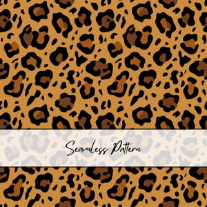 Puede incluir: Un patrón de leopardo sin costuras con manchas negras y marrón oscuro sobre un fondo beige. Una franja horizontal blanca se superpone en el centro de la imagen, conteniendo el texto cursivo negro que dice Seamless Pattern.