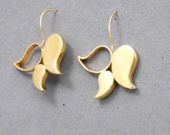 Short Dangle Earrings, 24k Gold Plating, 3 Stylized Leaves, Gold Filled hook, Bridal, Nickel Free,