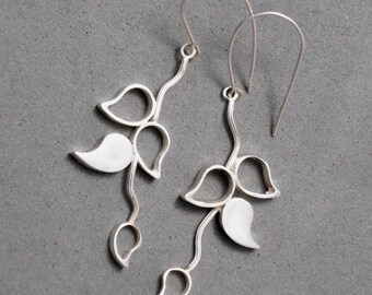 Extra Long Botanical Earrings, Dangle, Silver Wavy Wire with  4 Leaves and Silver Hook, Elegant,  Bridal, Festive