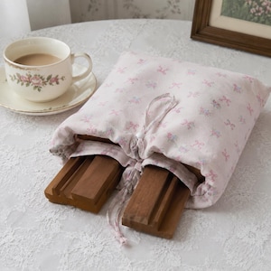 Bow Pattern Fabric Mahjong Rack Storage Bag – Ultra-Thick Padding, 4 Dedicated Compartments, Custom Name Embroidery