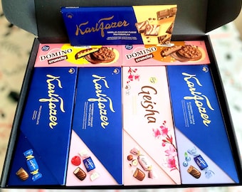 Confezione regalo di dolci finlandesi, assortimento di cioccolatini nordici, regalo di compleanno personalizzato